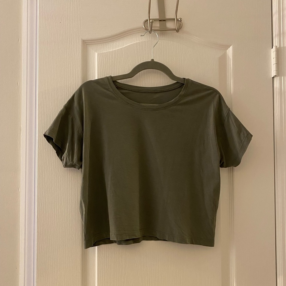 Lululemon Cate’s t-shirt